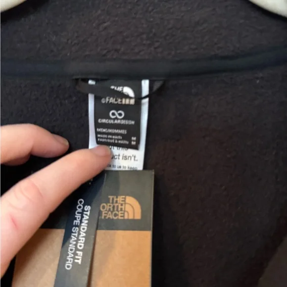 The North Face Front Range Black Fleece Jacket NWT - Picture 8 of 8